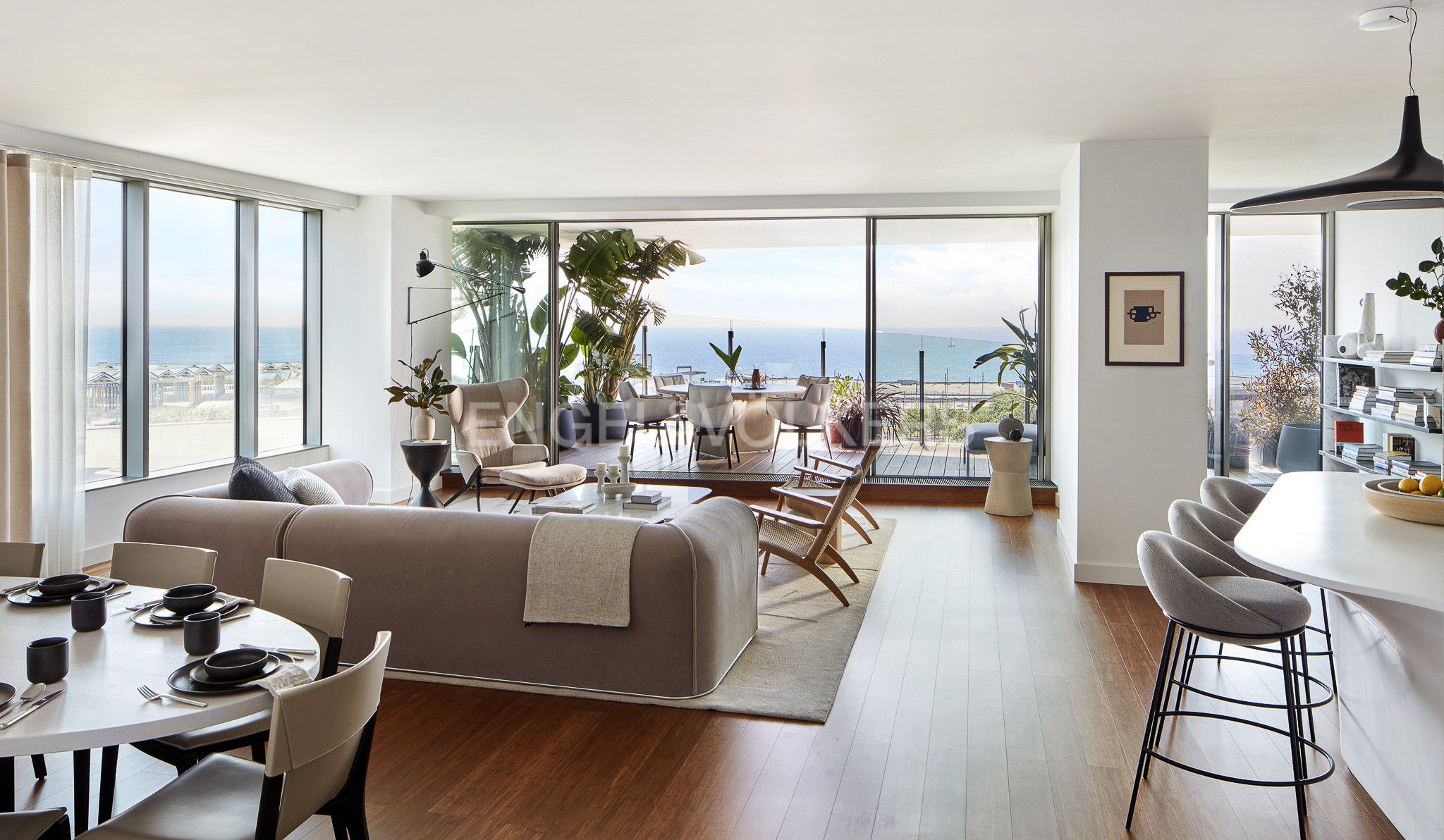 Sala d'estar de Apartament en venda en  Barcelona Capital amb Aire condicionat, Calefacció i Parquet