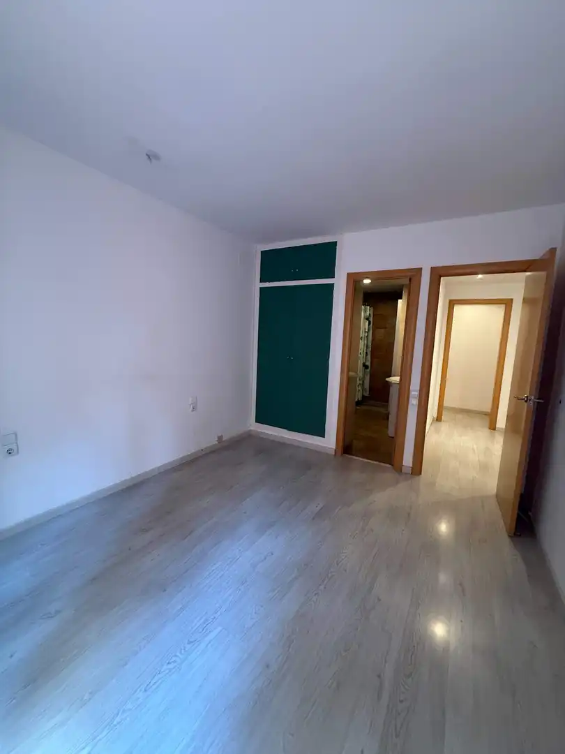 Bedroom of Flat for rent in Barcelona  with Heating