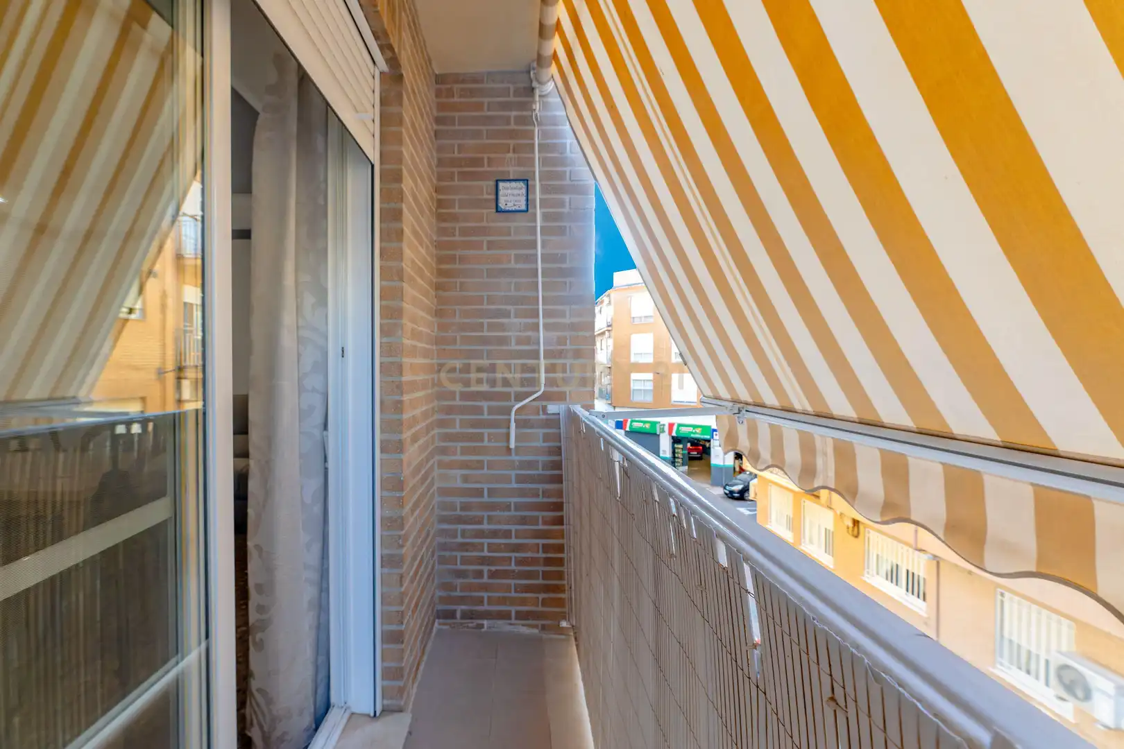 Terraza de Apartamento en venta en Camí Reial 