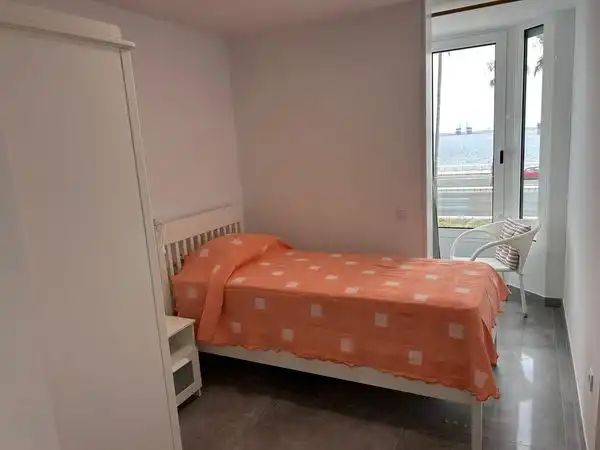 Habitación de Piso de alquiler en Las Palmas de Gran Canaria con Aire acondicionado, Calefacción y Horno