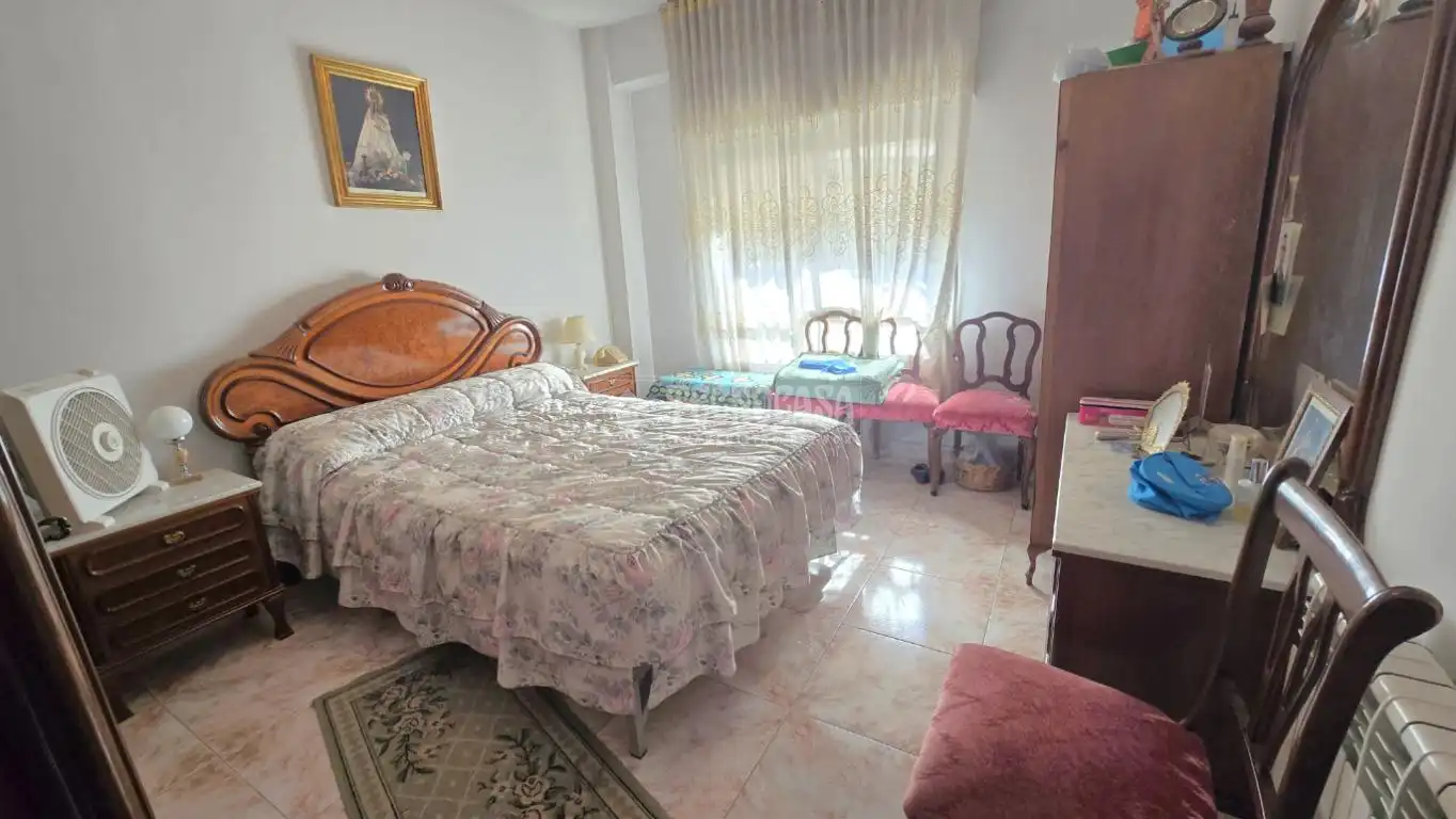 Bedroom of Flat for sale in Talavera de la Reina  with Air Conditioner, Heating and Balcony