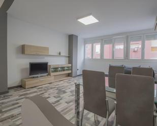 Sala d'estar de Apartament de lloguer en  Almería Capital amb Aire condicionat