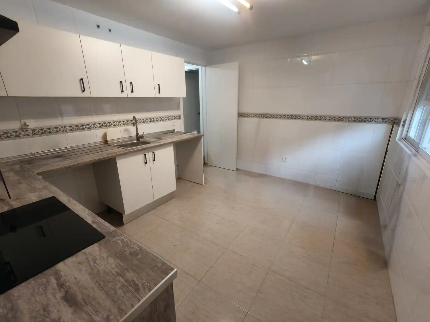 Cocina de Casa adosada de alquiler en Monfarracinos, Zamora