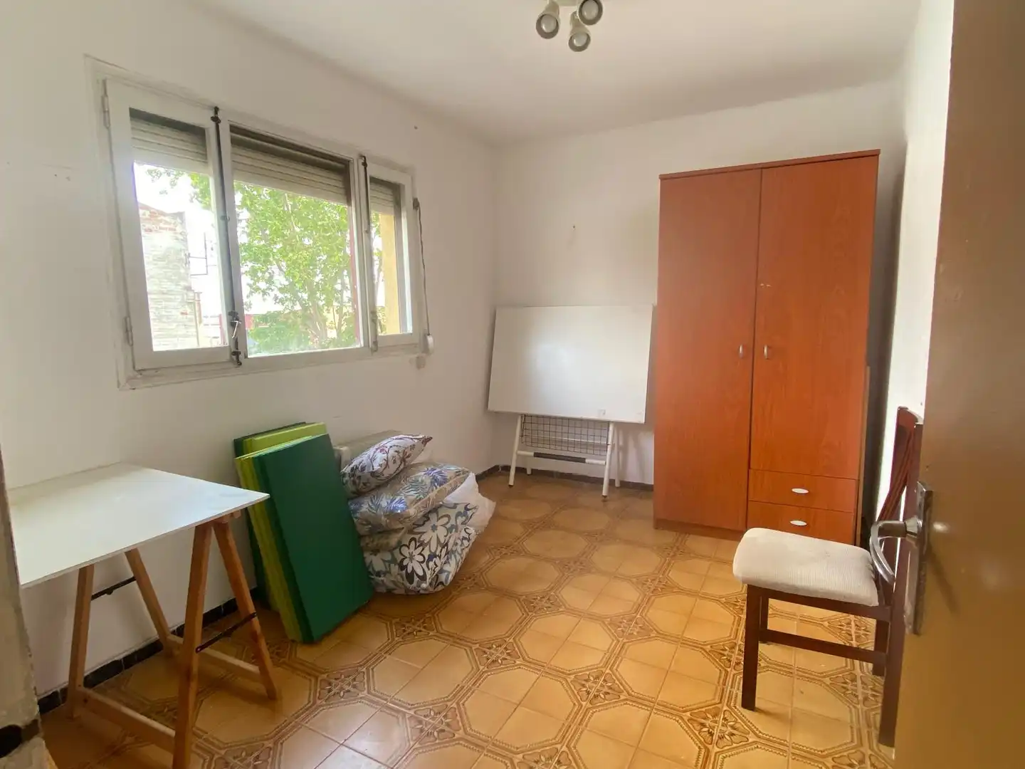 Schlafzimmer von Wohnung zum Verkauf in Ripollet