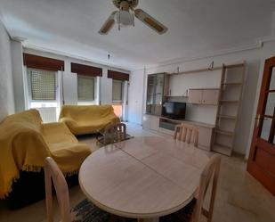 Living room of Flat to rent in Badajoz Capital  with Heating, Parquet flooring and Terrace