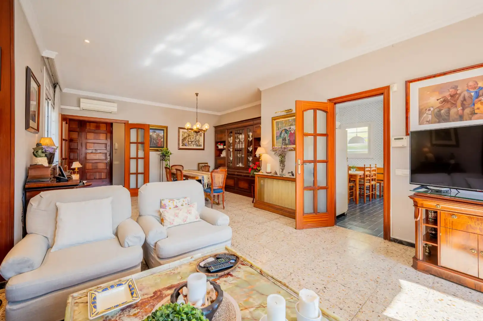 Sala de estar de Casa o chalet en venta en Mataró con Calefacción, Jardín privado y Terraza