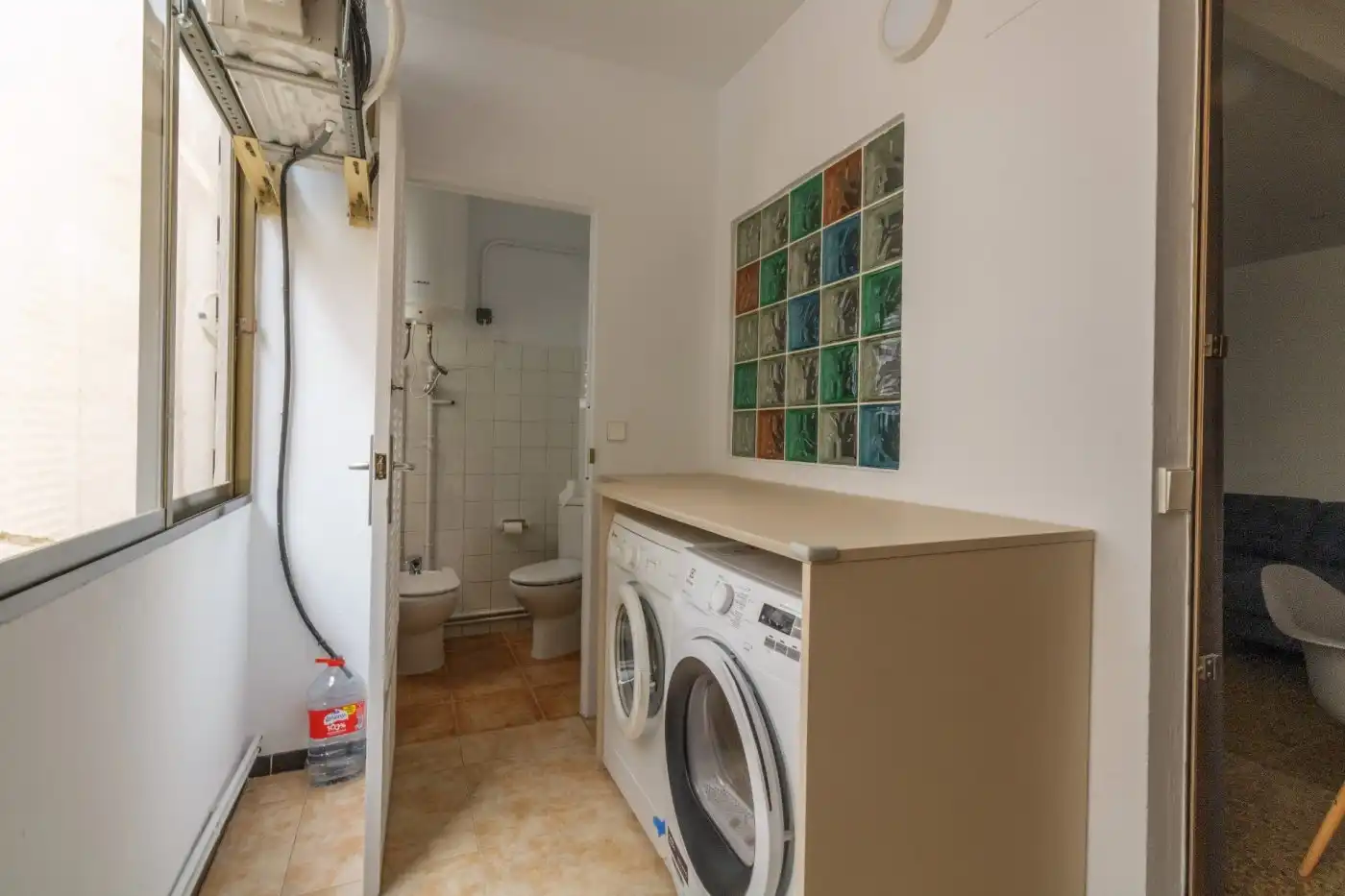 Baño de Piso de alquiler en  Palma de Mallorca con Aire acondicionado, Calefacción y Amueblado