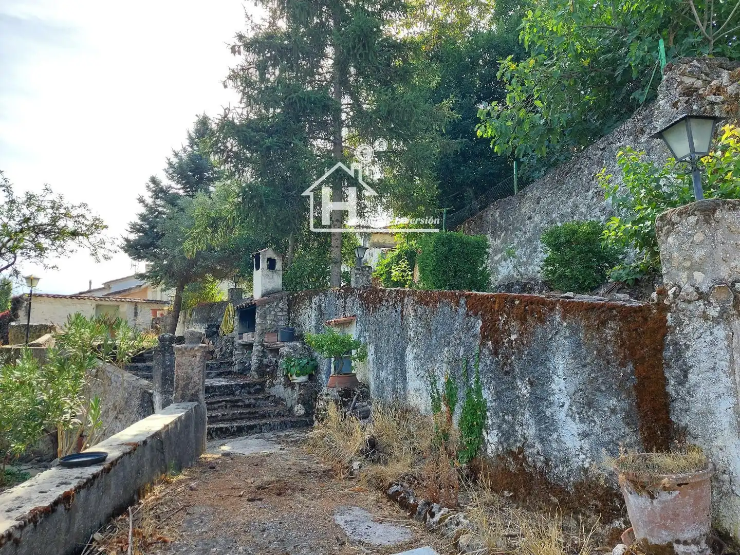 Casa o chalet en venta en Millana con Jardín privado, Piscina y Balcón