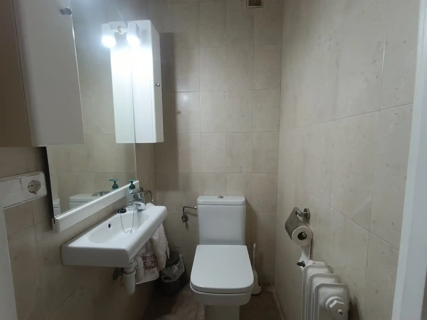 Baño de Piso para compartir en  Pamplona / Iruña con Amueblado