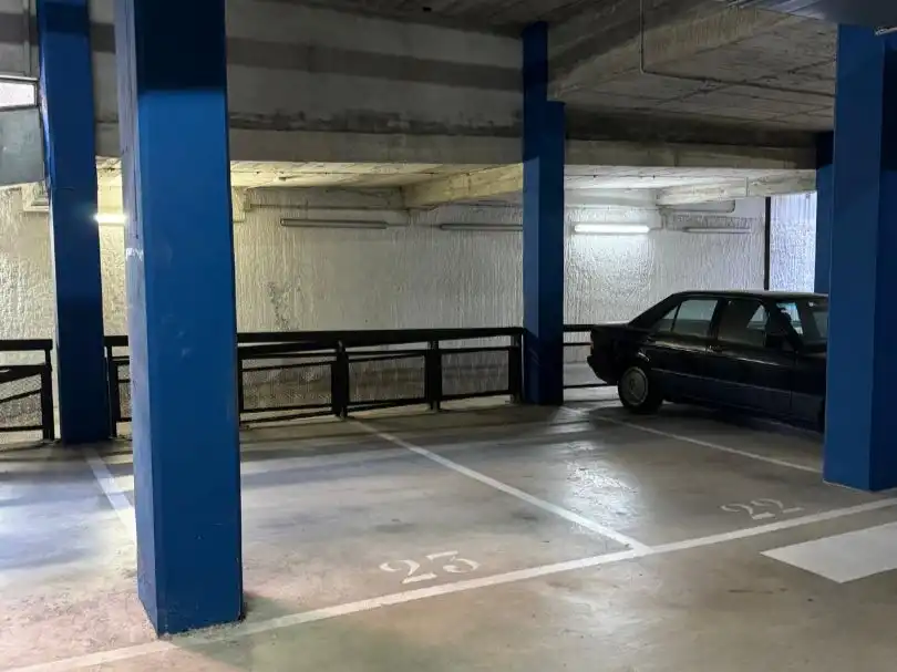 Einzelparkplatz zum Verkauf in Benet cortada 34, imagen 2