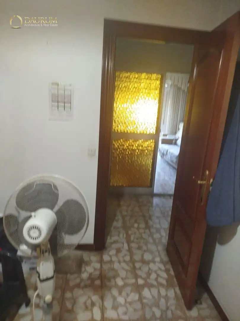 Houses for sale in Coslada  with Heating, Terrace and Furnished