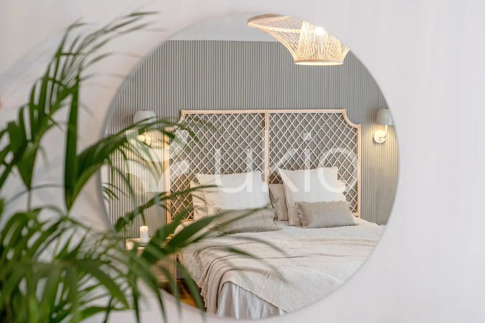 Dormitori de Apartament de lloguer en Madrid amb Aire condicionat, Calefacció i Moblat