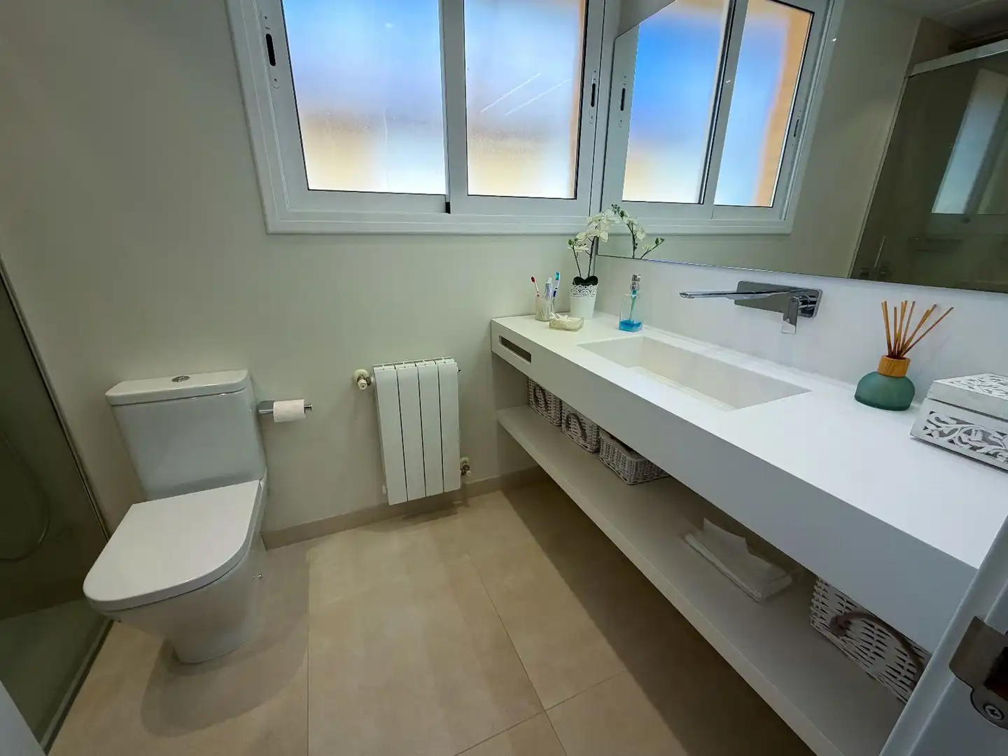Baño de Ático en venta en El Vendrell con Aire acondicionado, Calefacción y Terraza