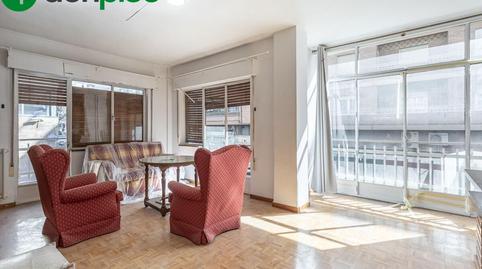 Foto 3 de Piso en venta en  Maria Luisa de Dios, 4, Pajaritos,  Granada Capital