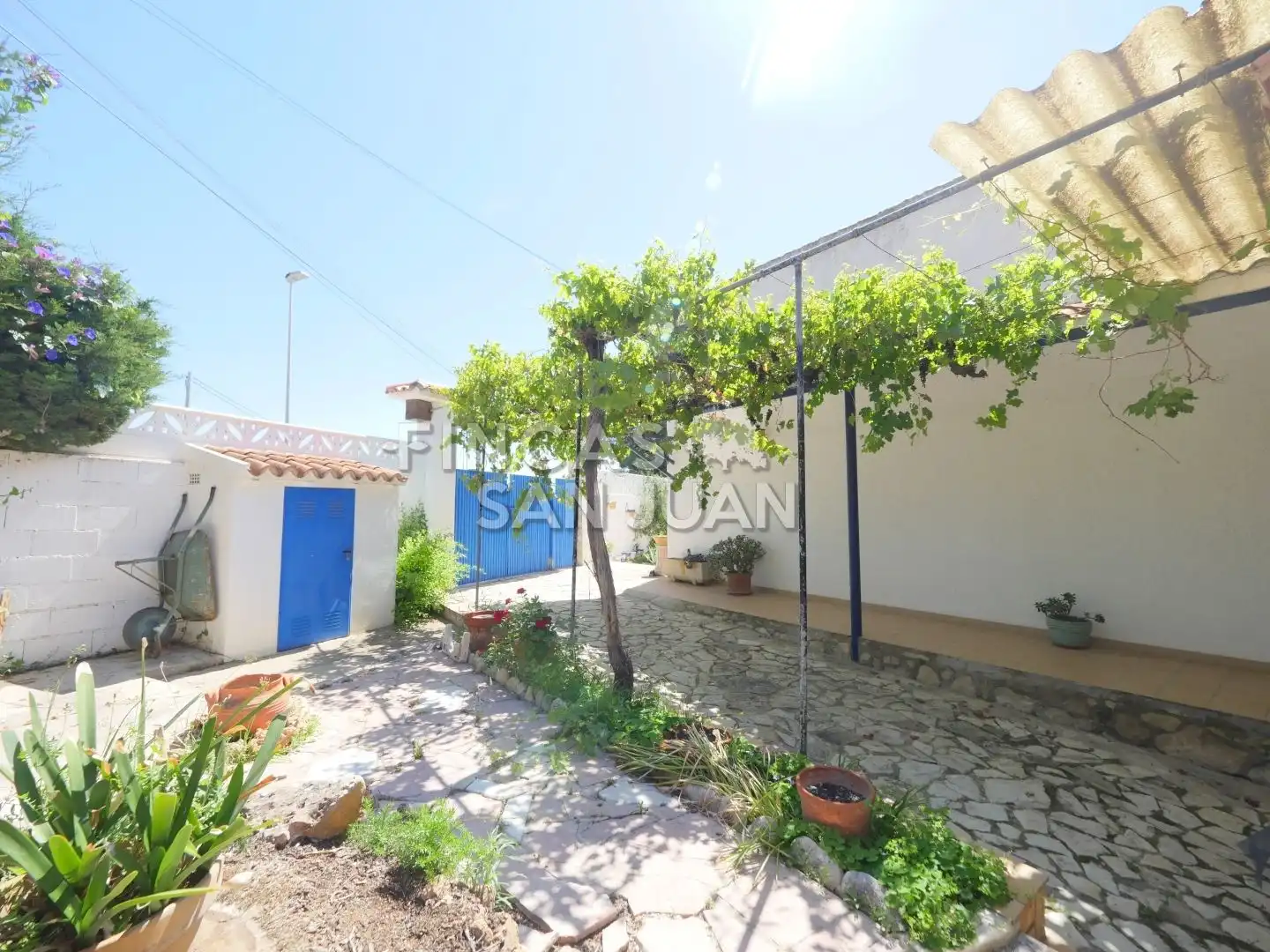 Jardí de Casa o xalet en venda en Sant Joan d'Alacant amb Terrassa, Traster i Piscina