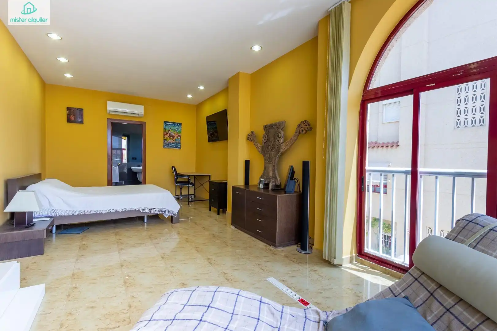 Bedroom of Apartments for rent in El Campello  with Air Conditioner, Terrace and Furnished