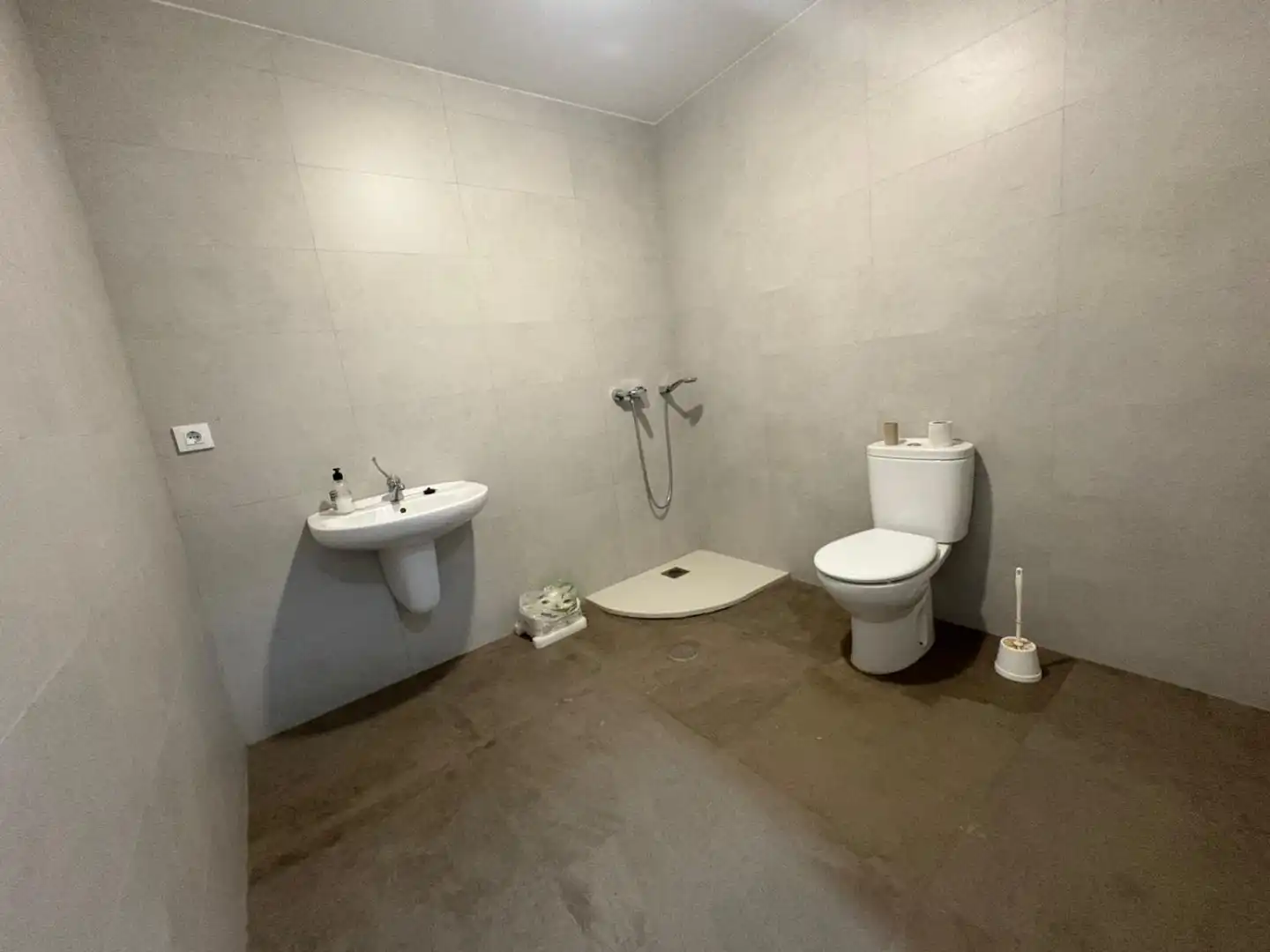 Local comercial de lloguer a CALLE IV, imagen 7