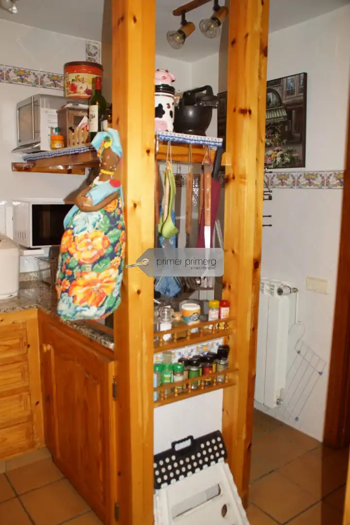 Cocina de Casa o chalet en venta en Sahún con Calefacción, Jardín privado y Parquet
