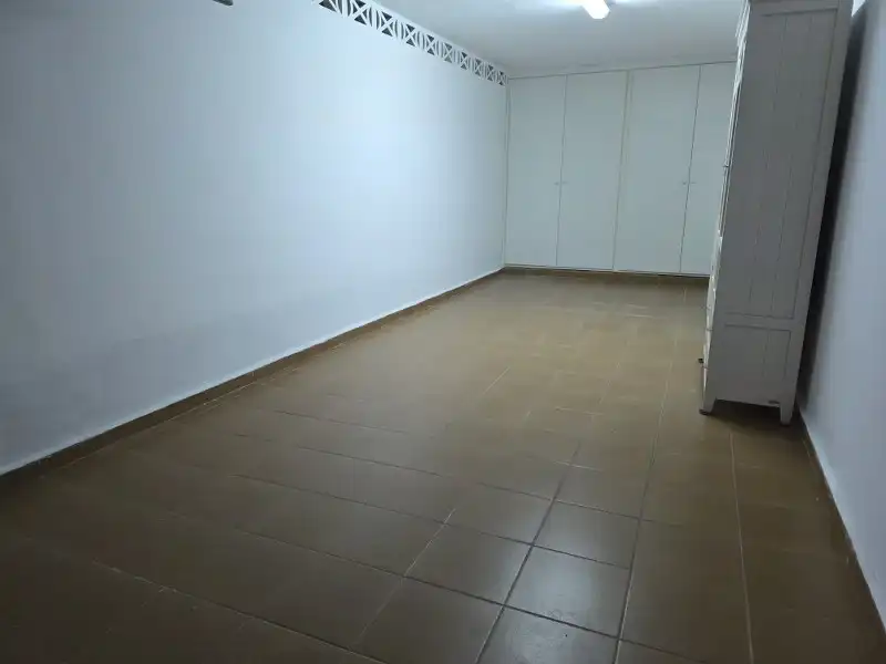 Garage zum Verkauf in Cullera