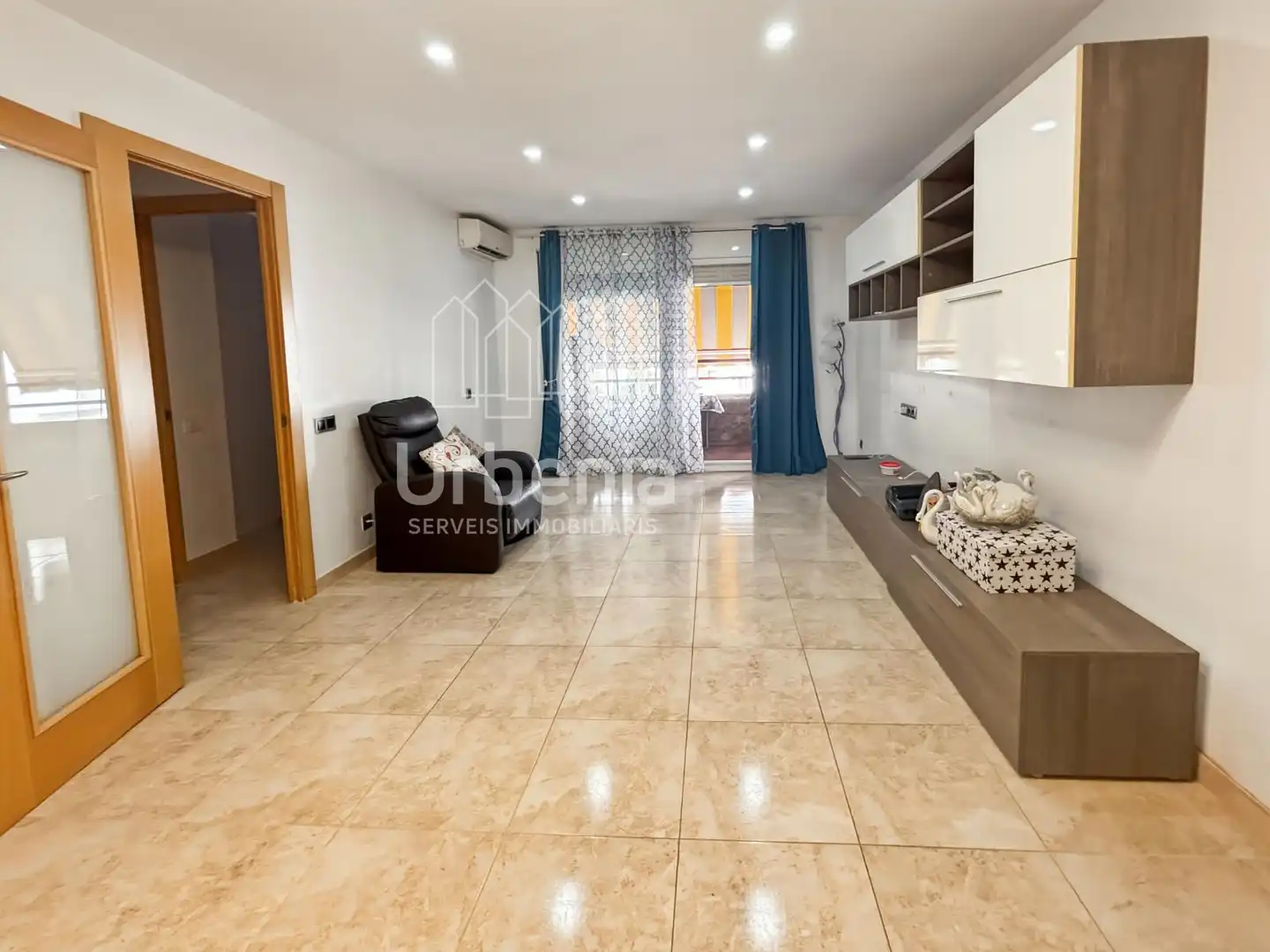 Piso con ascensor en venta en Centre