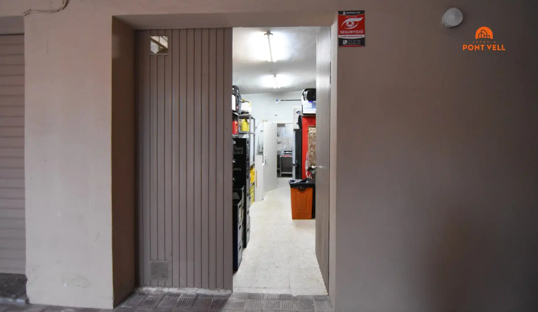 Local commercial à vendre à La Bisbal d'Empordà, imagen 32