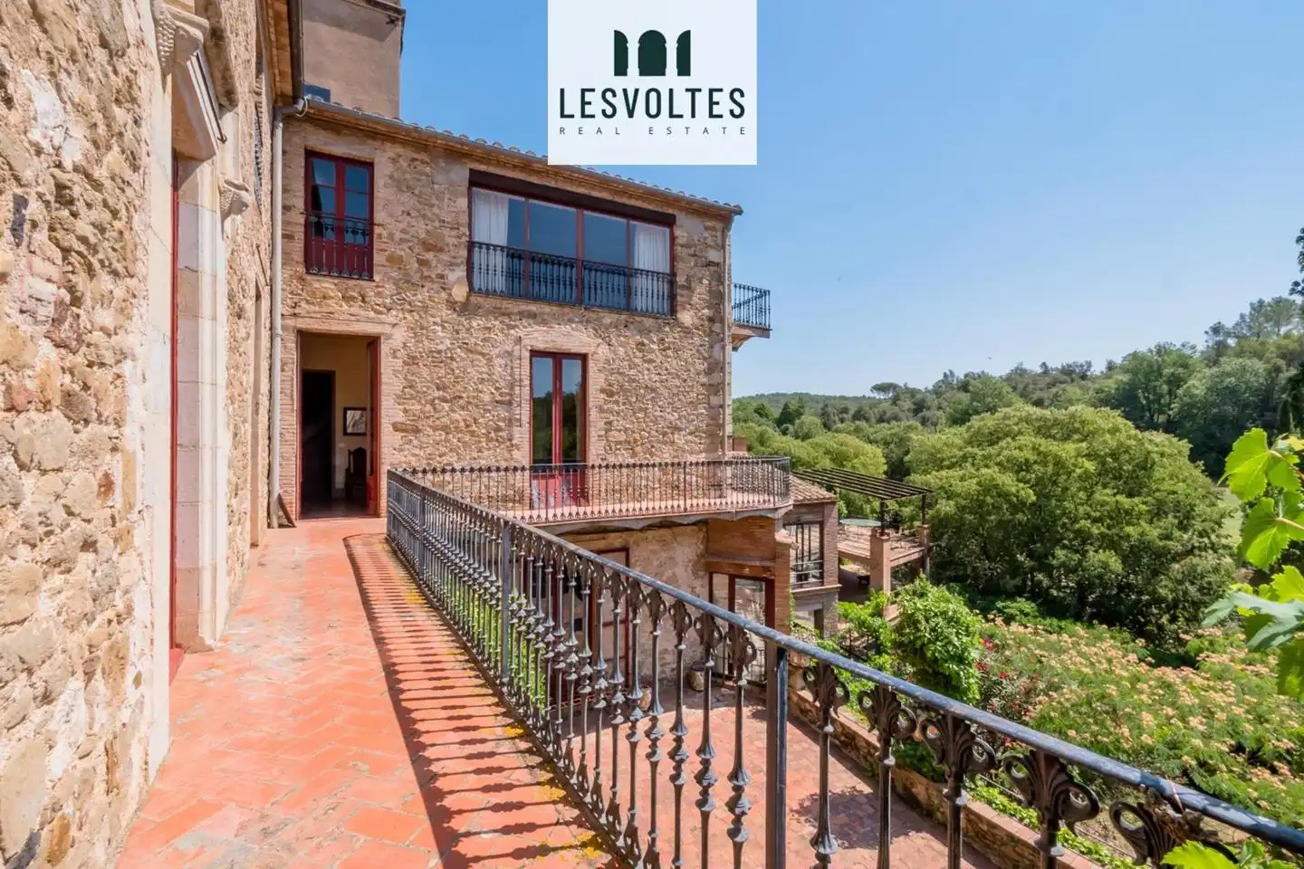 Vista exterior de Casa o chalet en venta en Sant Martí Vell con Aire acondicionado, Calefacción y Jardín privado