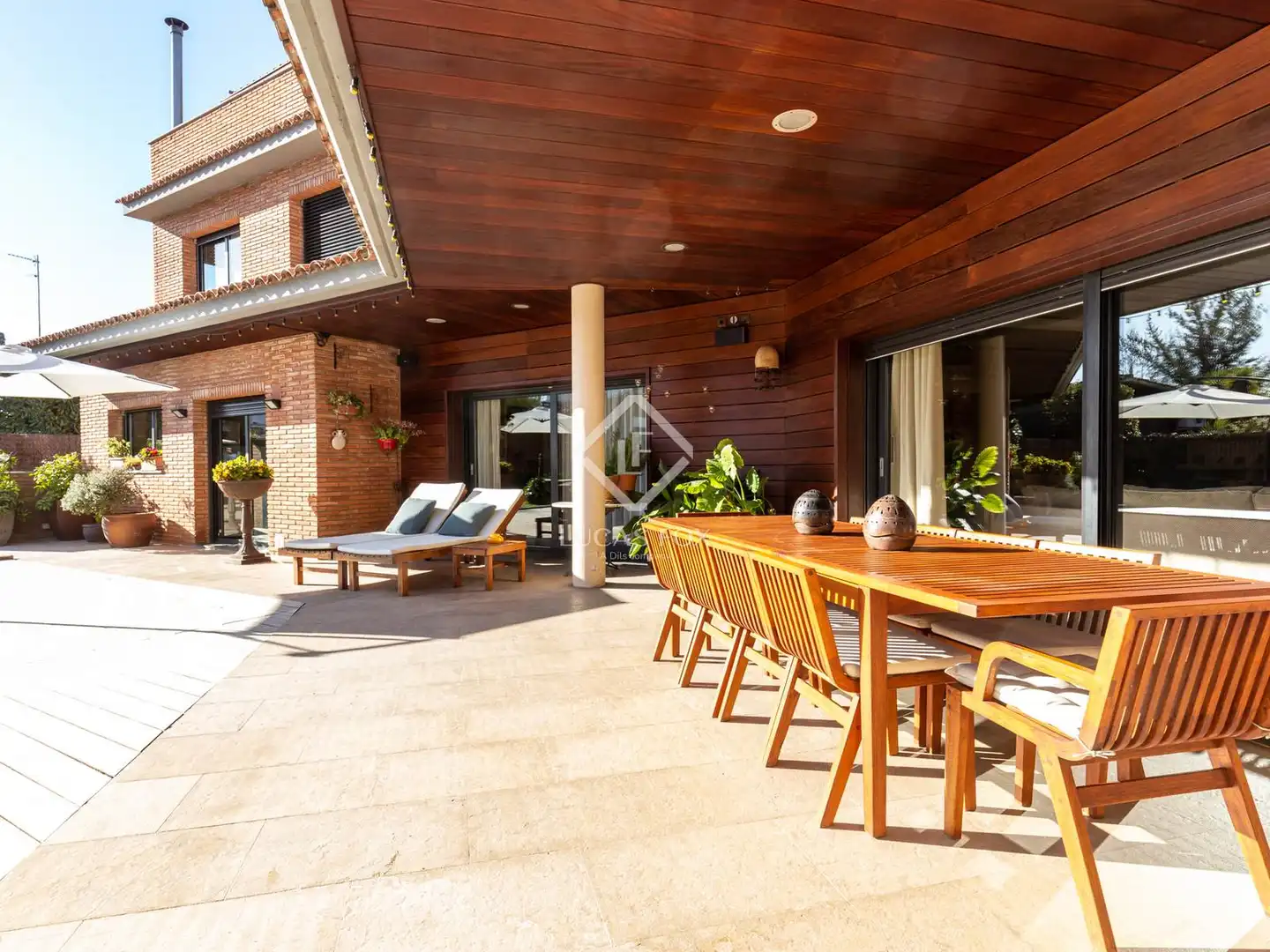 Terraza de Casa o chalet en venta en Sant Cugat del Vallès con Aire acondicionado, Calefacción y Jardín privado