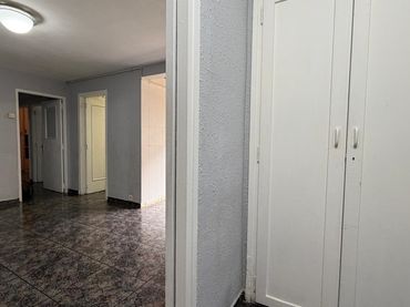 Piso en venta en Polígono Els Merinals