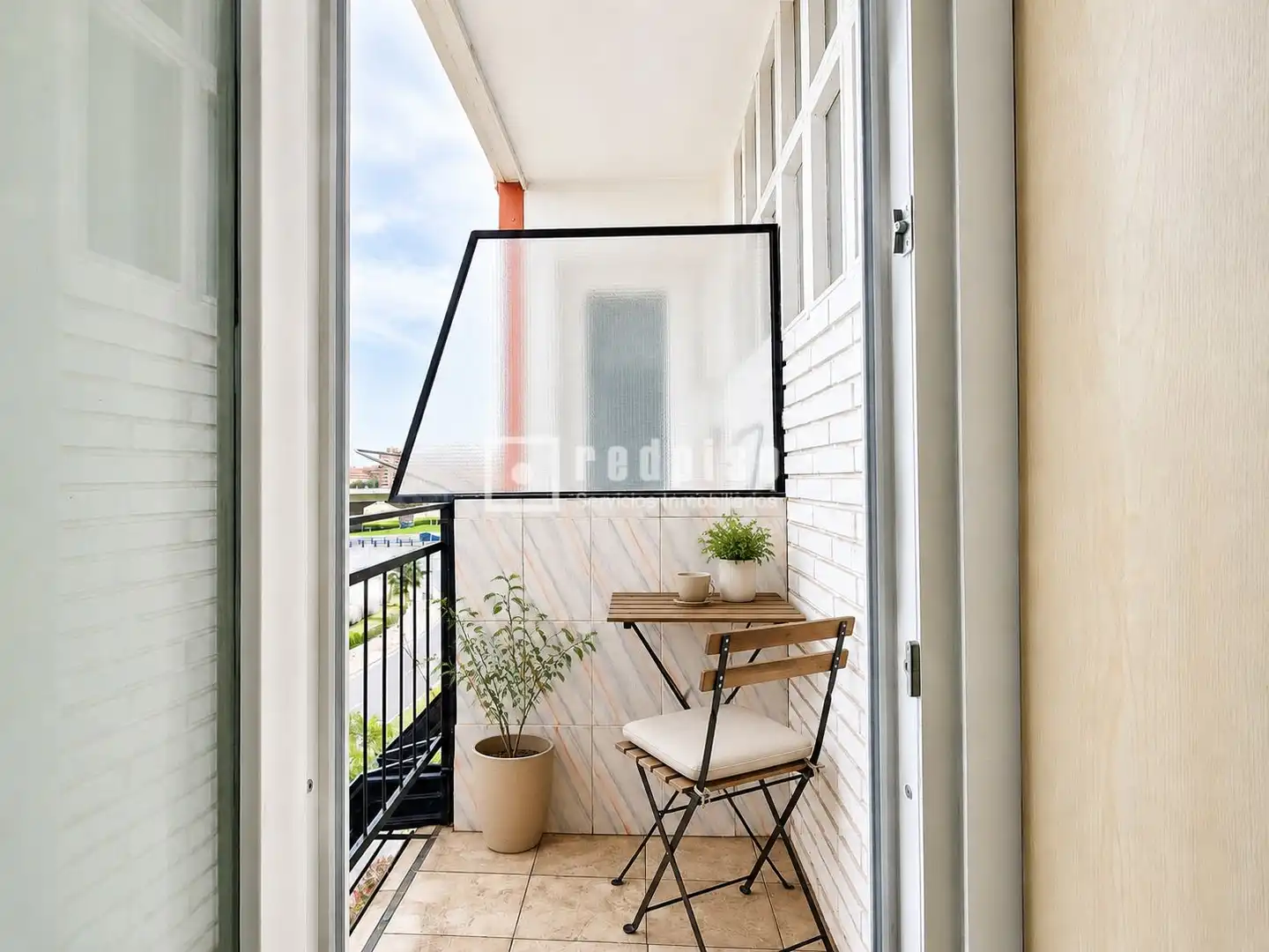 Terraza de Piso en venta en Xirivella con Aire acondicionado y Amueblado