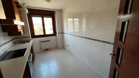 Foto 3 de Piso en venta en C/ As 19, La Calzada, Asturias