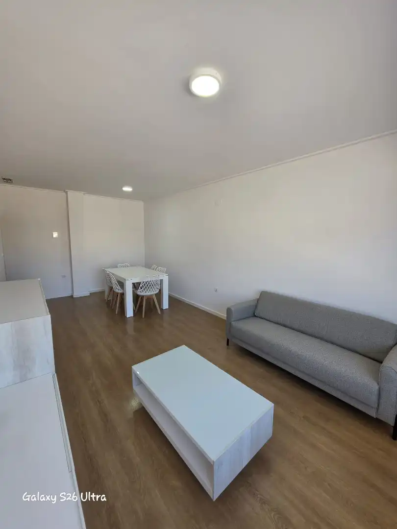 Sala d'estar de Pis de lloguer en San Isidro amb Aire condicionat i Moblat