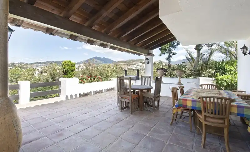 Detached house with pool for sale in Nueva Andalucía, imagen 18
