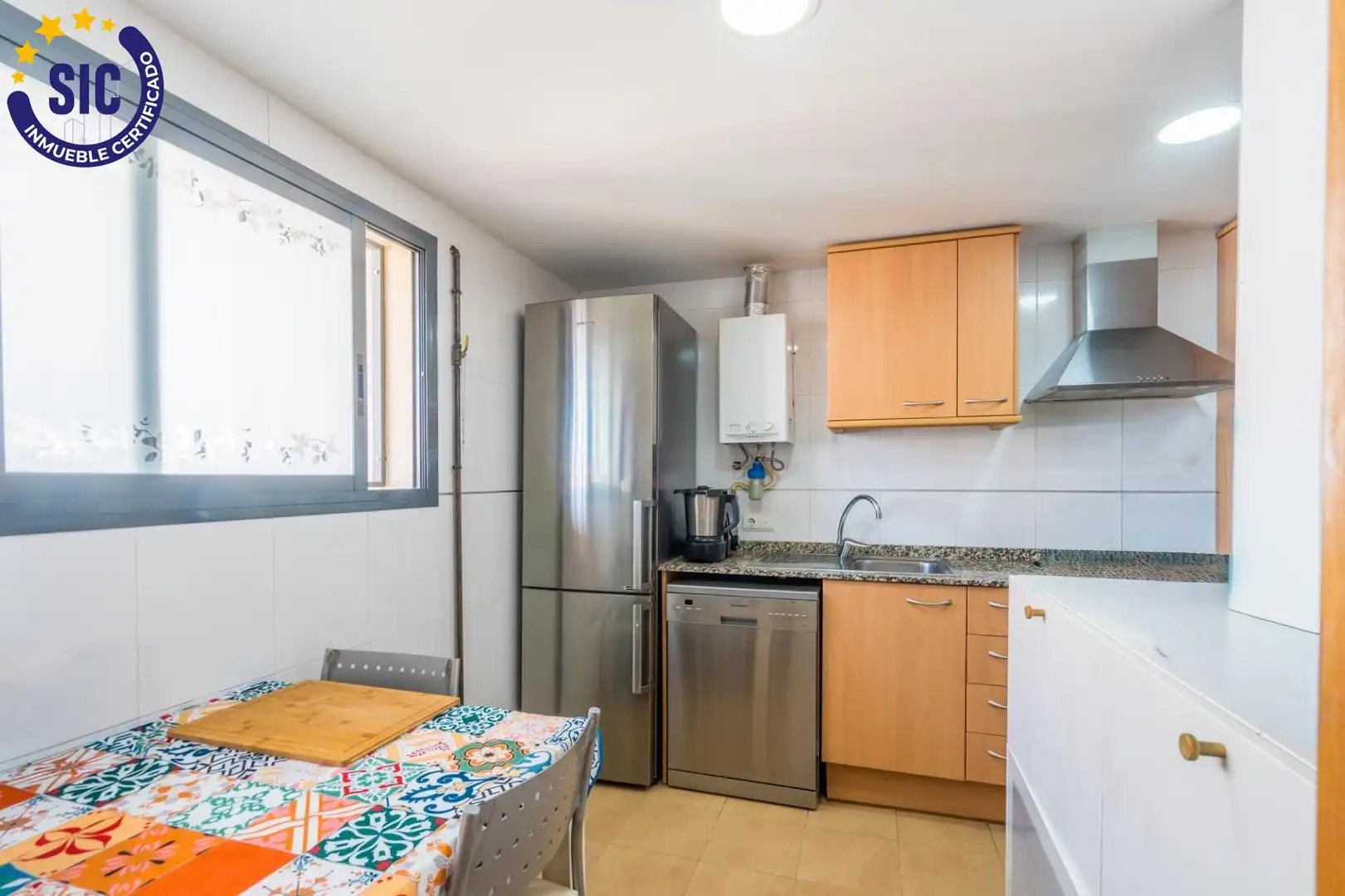 Cuina de Àtic en venda en Riba-roja de Túria amb Aire condicionat, Calefacció i Terrassa