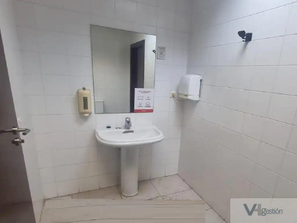 Business premises for sale in Sur, imagen 6