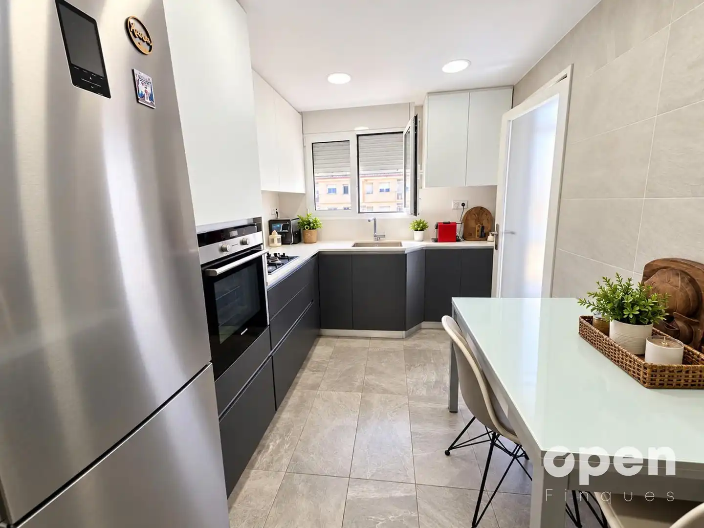 Cocina de Piso en venta en Terrassa con Calefacción, Terraza y Balcón