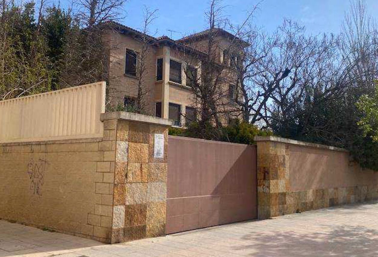 Exterior view of House or chalet for sale in Binéfar