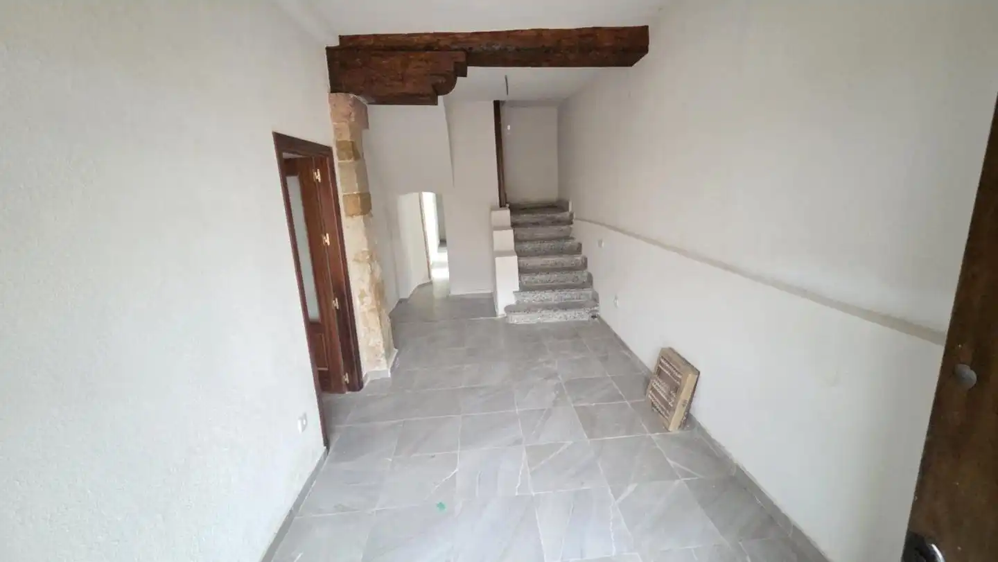 Houses for sale in Saelices