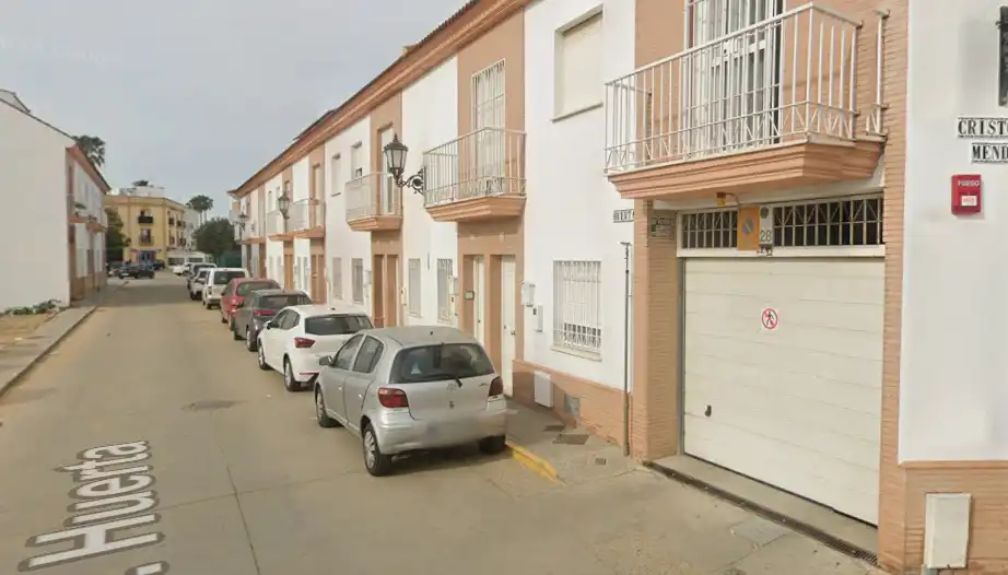 Parcheggio in vendita a Calle Huerta 28