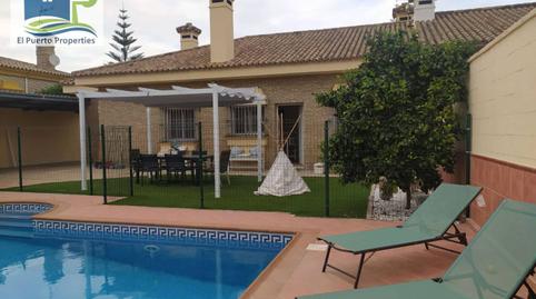 Foto 2 de Casa o xalet de lloguer a Cuatro Pinos - El Carmen, Cádiz