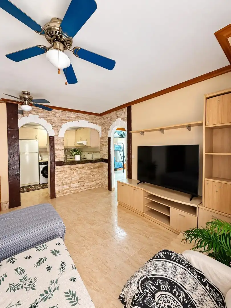 Sala d'estar de Apartament en venda en Mazarrón amb Jardí privat, Traster i Piscina comunitària