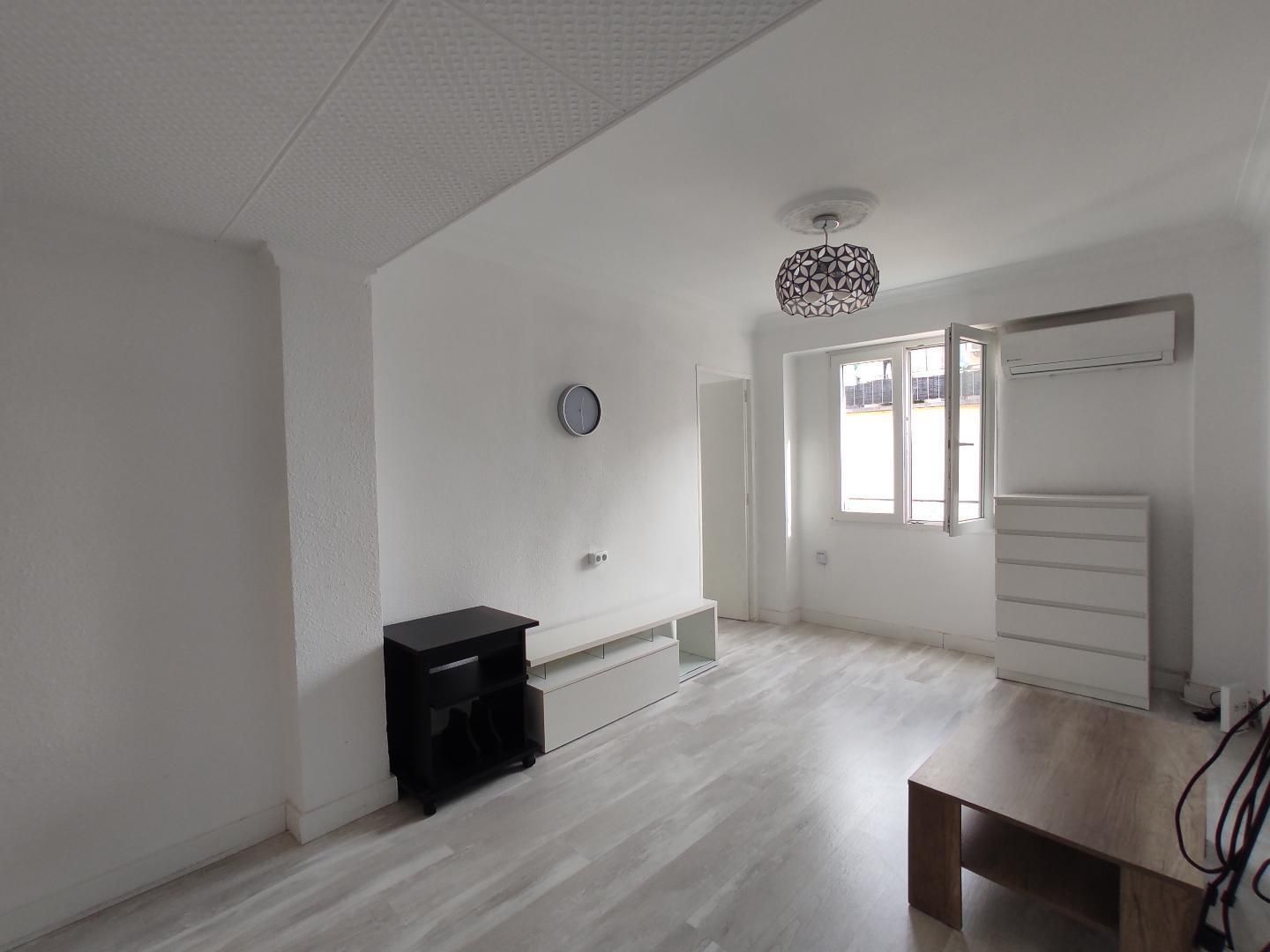 Bedroom of Flat for sale in  Valencia Capital