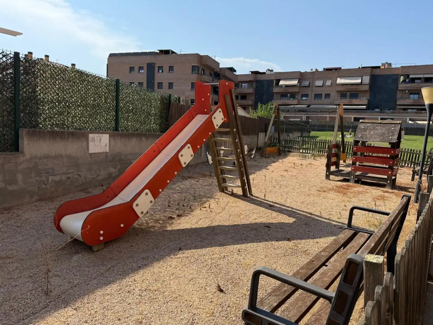 Aparcament de Pis en venda en Lloret de Mar amb Aire condicionat, Calefacció i Terrassa