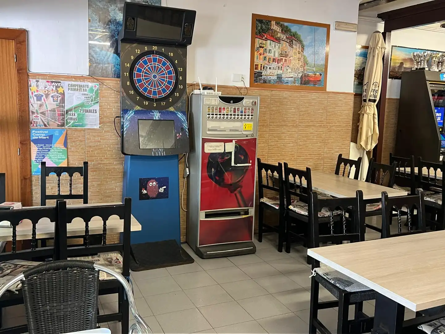 Local en venta en Mont-roig del Camp con Aire acondicionado, Terraza y Amueblado