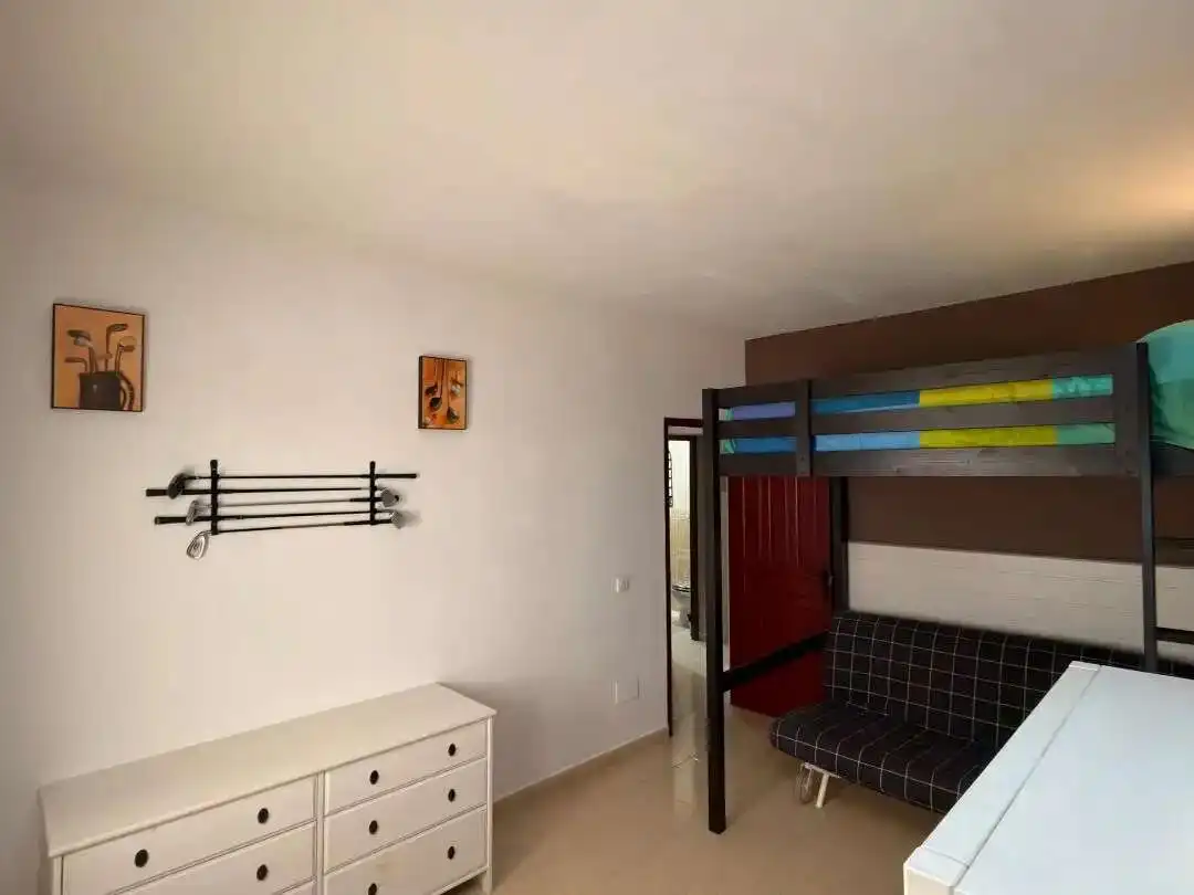 Habitación de Piso en venta en Benamargosa con Terraza y Trastero