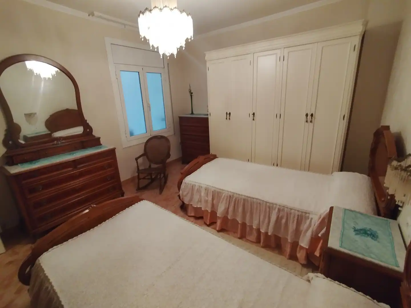 Habitación de Dúplex en venta en Fraga con Calefacción, Terraza y Amueblado