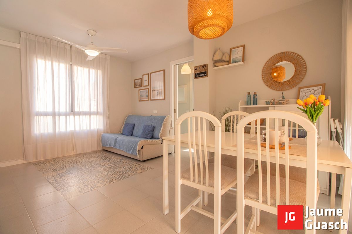 Sala d'estar de Apartament en venda en Torredembarra amb Aire condicionat, Calefacció i Terrassa