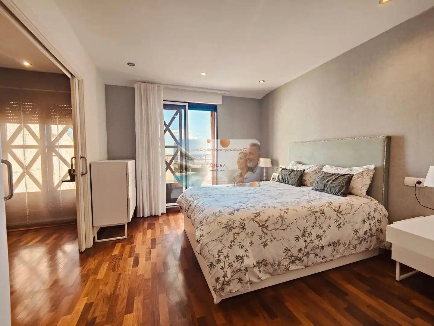Habitación de Dúplex de alquiler en Castellón de la Plana / Castelló de la Plana con Aire acondicionado, Calefacción y Parquet
