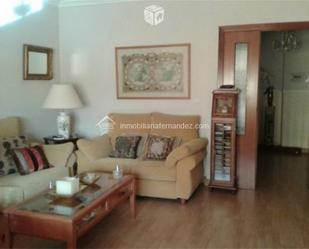 Sala d'estar de Pis en venda en Cáceres Capital amb Calefacció i Traster