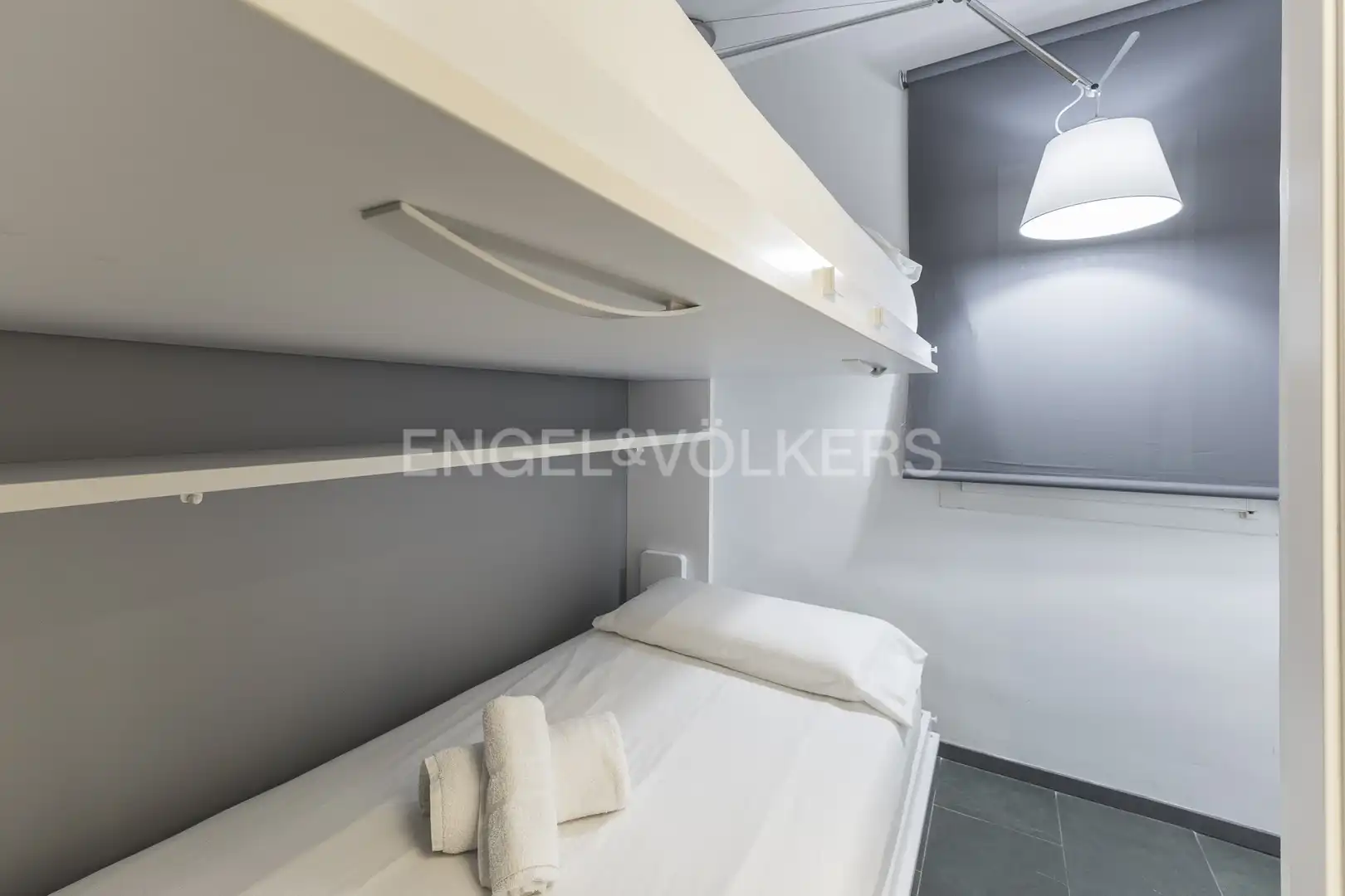 Habitación de Piso en venta en Barcelona con Aire acondicionado, Calefacción y Amueblado