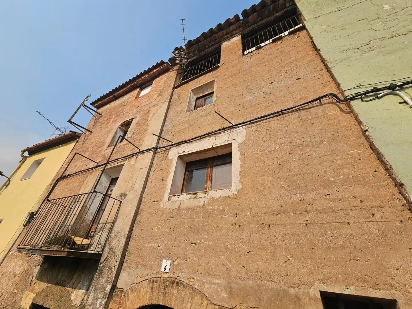 Vista exterior de Finca rústica en venda en Os de Balaguer amb Traster i Balcó